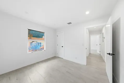 216 NE 23rd Avenue Pompano Beach FL 33062