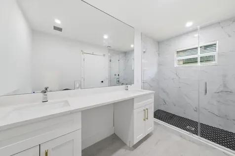 216 NE 23rd Avenue Pompano Beach FL 33062