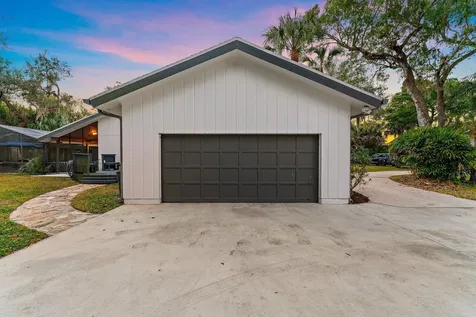6001 S Citrus Avenue Fort Pierce FL 34982