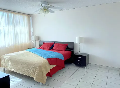 16546 NE 26th Avenue North Miami Beach FL 33160