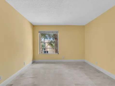 470 NW 20th Street Boca Raton FL 33431