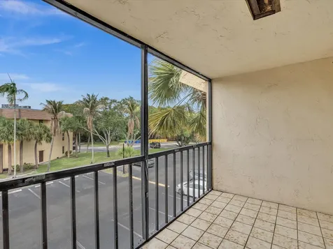 470 NW 20th Street Boca Raton FL 33431