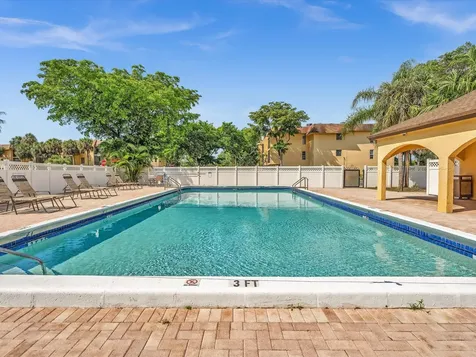470 NW 20th Street Boca Raton FL 33431