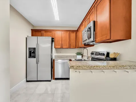 470 NW 20th Street Boca Raton FL 33431
