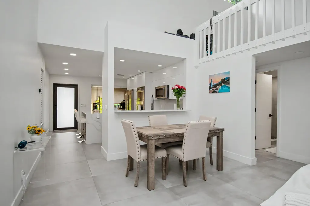 6602 Thornhill Court Boca Raton FL 33433