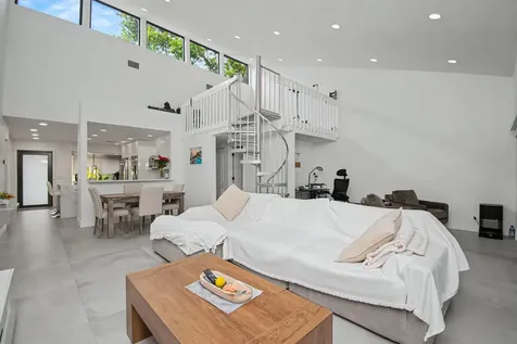 6602 Thornhill Court Boca Raton FL 33433