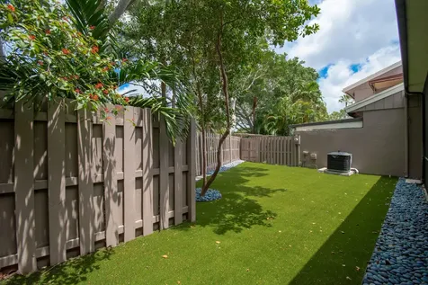 6602 Thornhill Court Boca Raton FL 33433