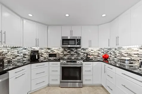 2500 E Las Olas Boulevard Fort Lauderdale FL 33301