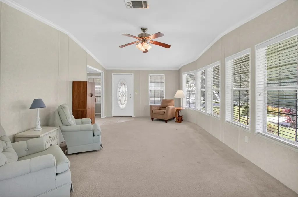 5006 Curacas Bay Boynton Beach FL 33436