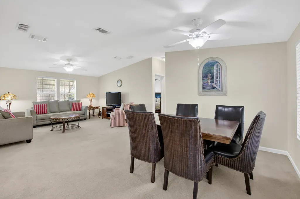 5006 Curacas Bay Boynton Beach FL 33436
