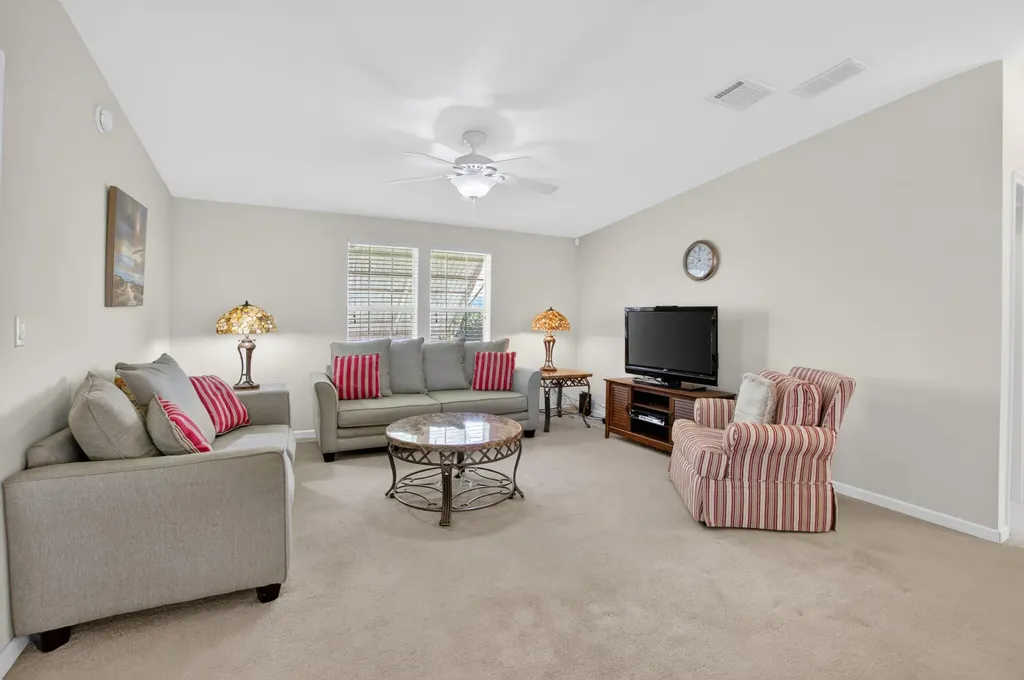 5006 Curacas Bay Boynton Beach FL 33436