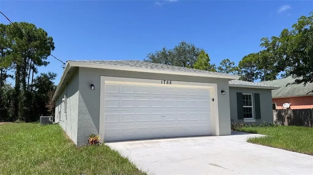 1755 SW Cannon Avenue Port St Lucie FL 34953