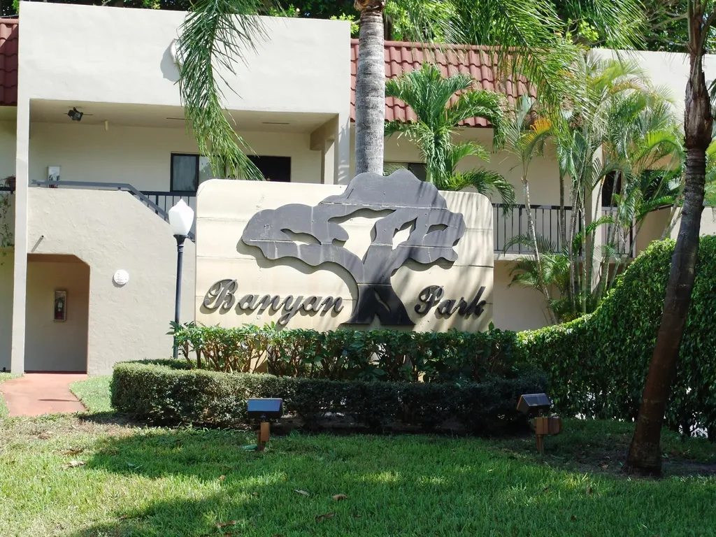 140 NW 70th Street Boca Raton FL 33487