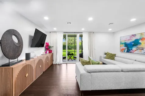 7102 Woodmont Way Tamarac FL 33321