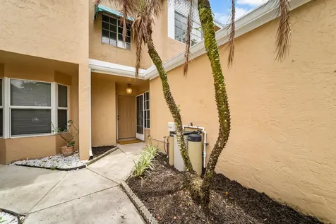 7102 Woodmont Way Tamarac FL 33321