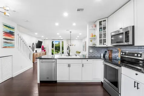 7102 Woodmont Way Tamarac FL 33321