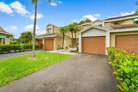 7102 Woodmont Way Tamarac FL 33321