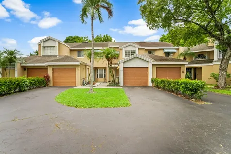 7102 Woodmont Way Tamarac FL 33321