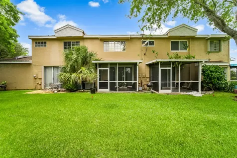 7102 Woodmont Way Tamarac FL 33321
