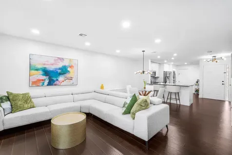 7102 Woodmont Way Tamarac FL 33321