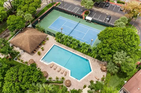 7102 Woodmont Way Tamarac FL 33321