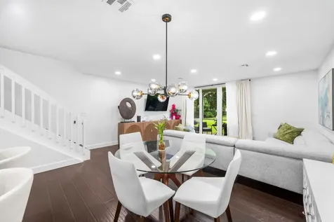 7102 Woodmont Way Tamarac FL 33321