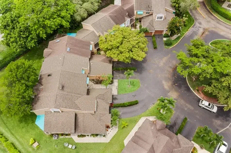 7102 Woodmont Way Tamarac FL 33321
