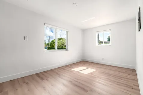 8946 SW 52nd Court Cooper City FL 33328