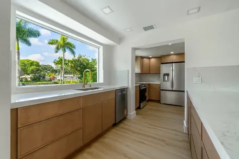 8946 SW 52nd Court Cooper City FL 33328