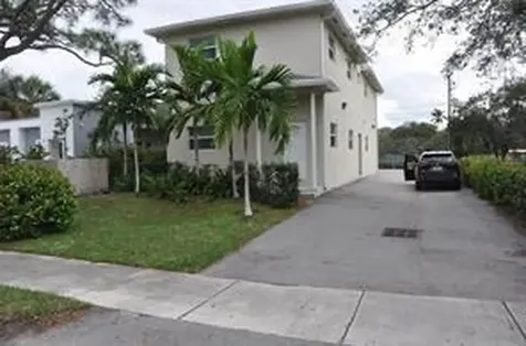 1216 NW 6th Court Fort Lauderdale FL 33311