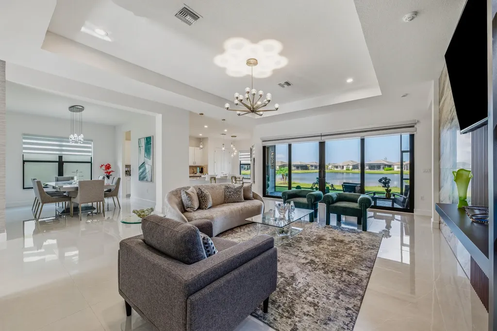 12426 SW Crystal Cove Drive Port St Lucie FL 34987