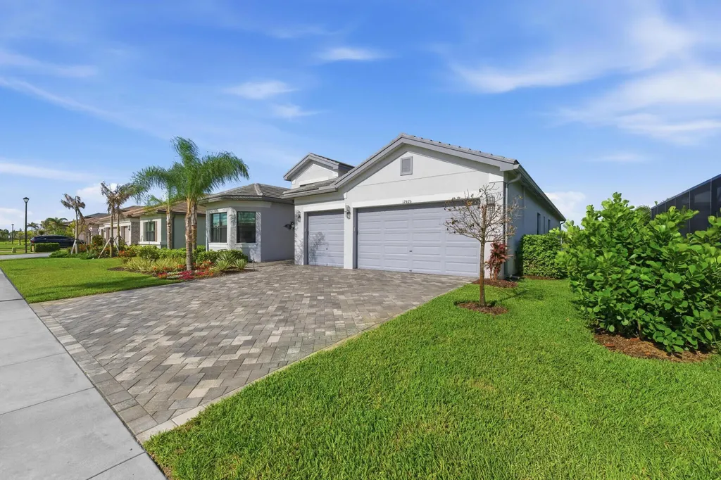 12426 SW Crystal Cove Drive Port St Lucie FL 34987