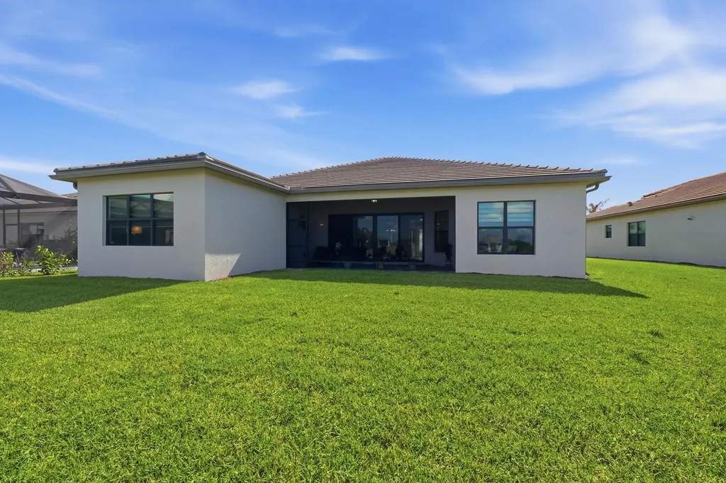 12426 SW Crystal Cove Drive Port St Lucie FL 34987