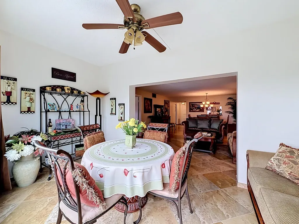 4270 NW 40th Street Lauderdale Lakes FL 33319