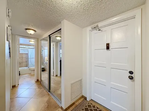 4270 NW 40th Street Lauderdale Lakes FL 33319