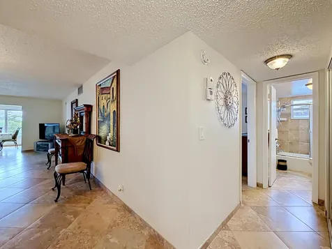 4270 NW 40th Street Lauderdale Lakes FL 33319
