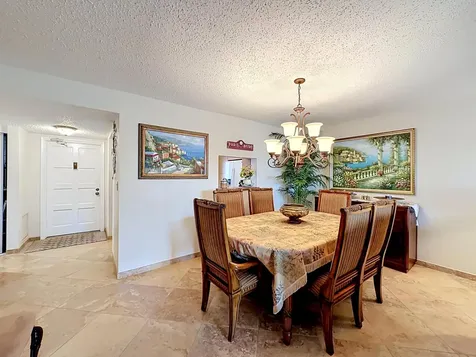 4270 NW 40th Street Lauderdale Lakes FL 33319