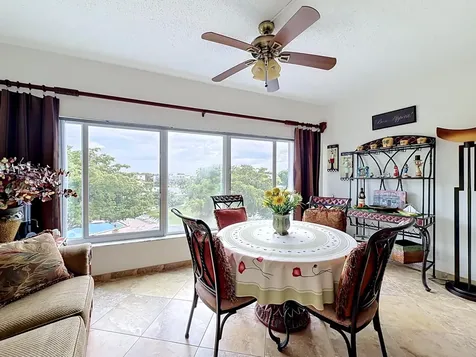 4270 NW 40th Street Lauderdale Lakes FL 33319