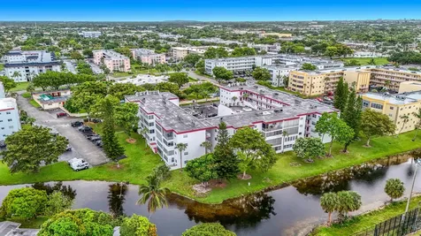 4270 NW 40th Street Lauderdale Lakes FL 33319