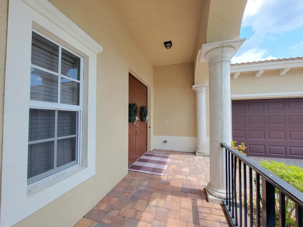 183 Rudder Cay Way Jupiter FL 33458