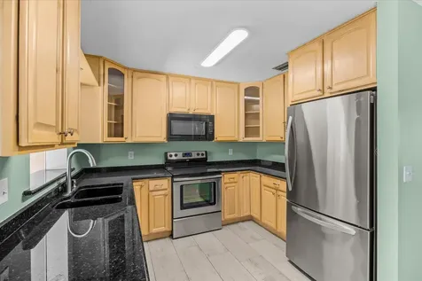 687 NE Maranta Jensen Beach FL 34957