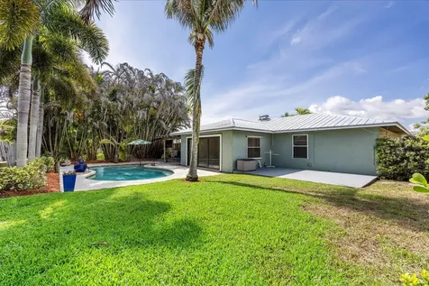687 NE Maranta Jensen Beach FL 34957