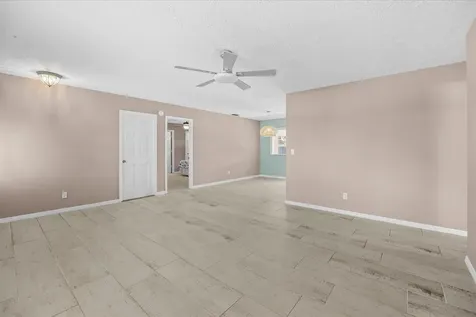 687 NE Maranta Jensen Beach FL 34957