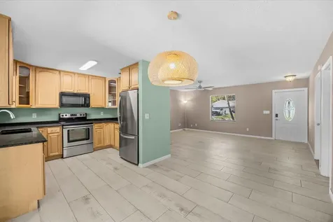 687 NE Maranta Jensen Beach FL 34957