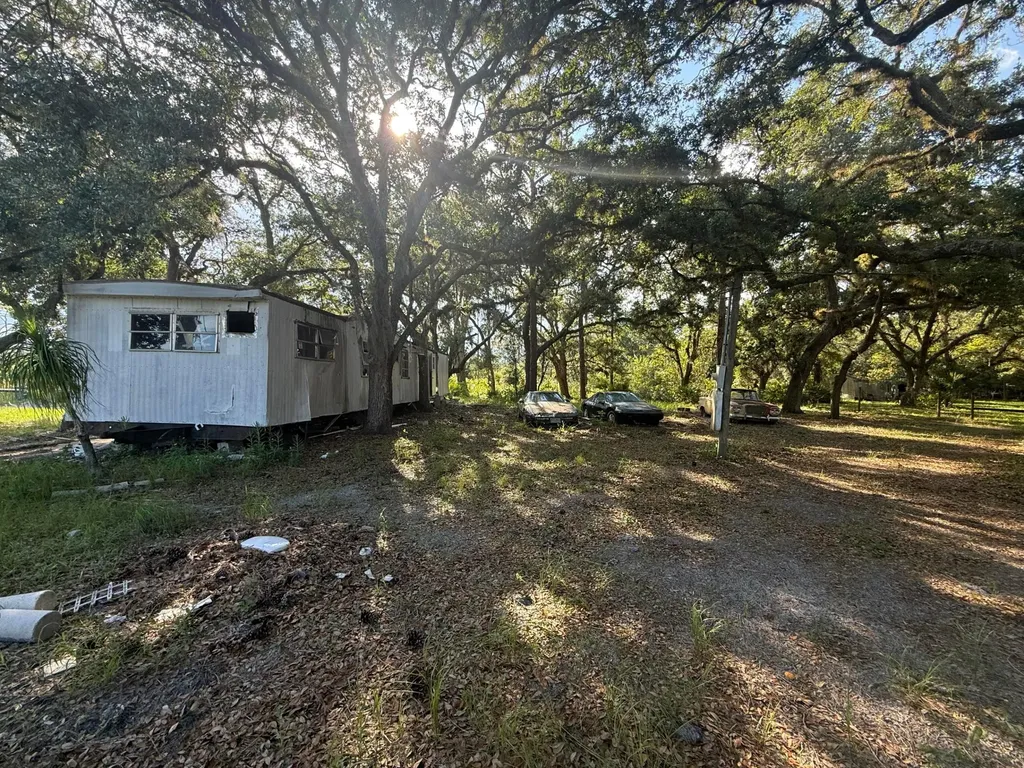 3349 NE 301st Boulevard Okeechobee FL 34972