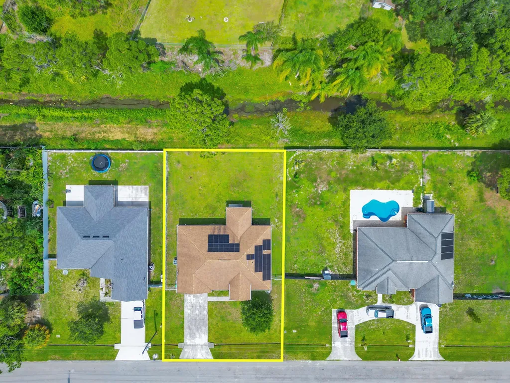 663 NW North Macedo Boulevard Port St Lucie FL 34983