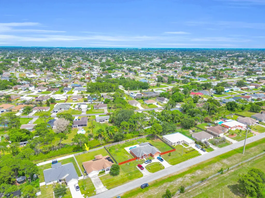 663 NW North Macedo Boulevard Port St Lucie FL 34983