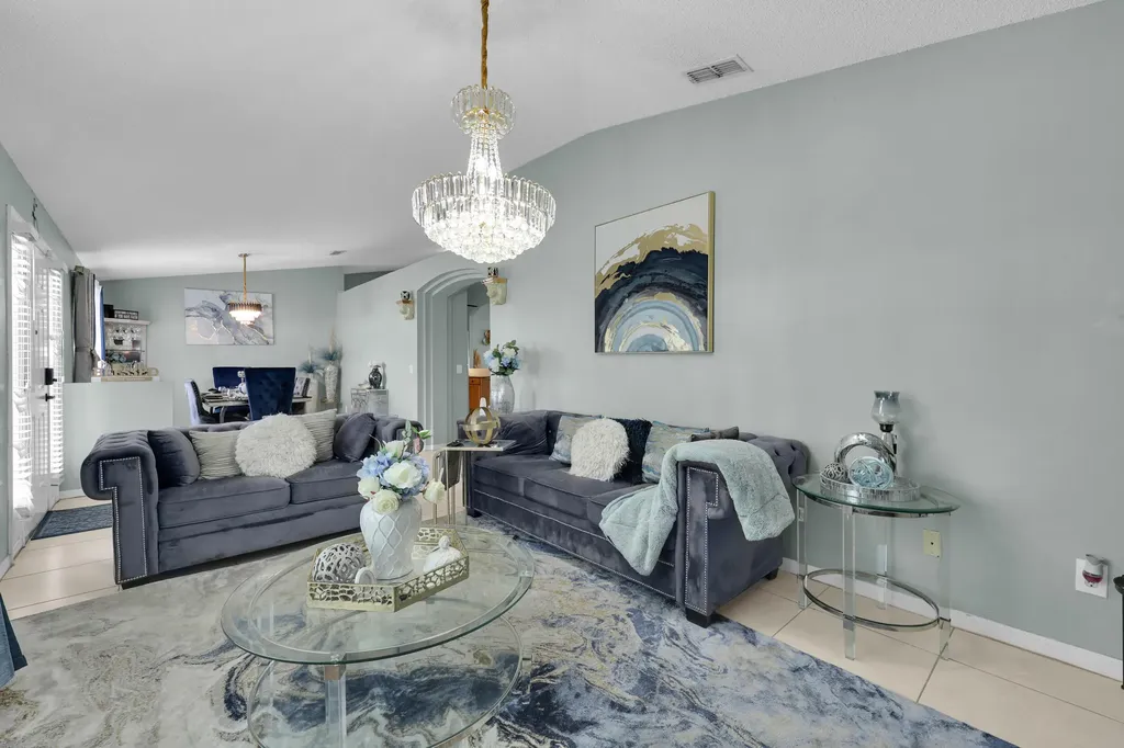663 NW North Macedo Boulevard Port St Lucie FL 34983
