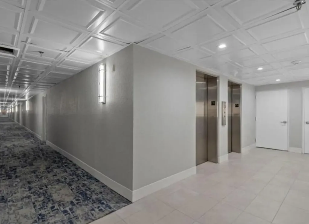 859 Jeffery Street Boca Raton FL 33487