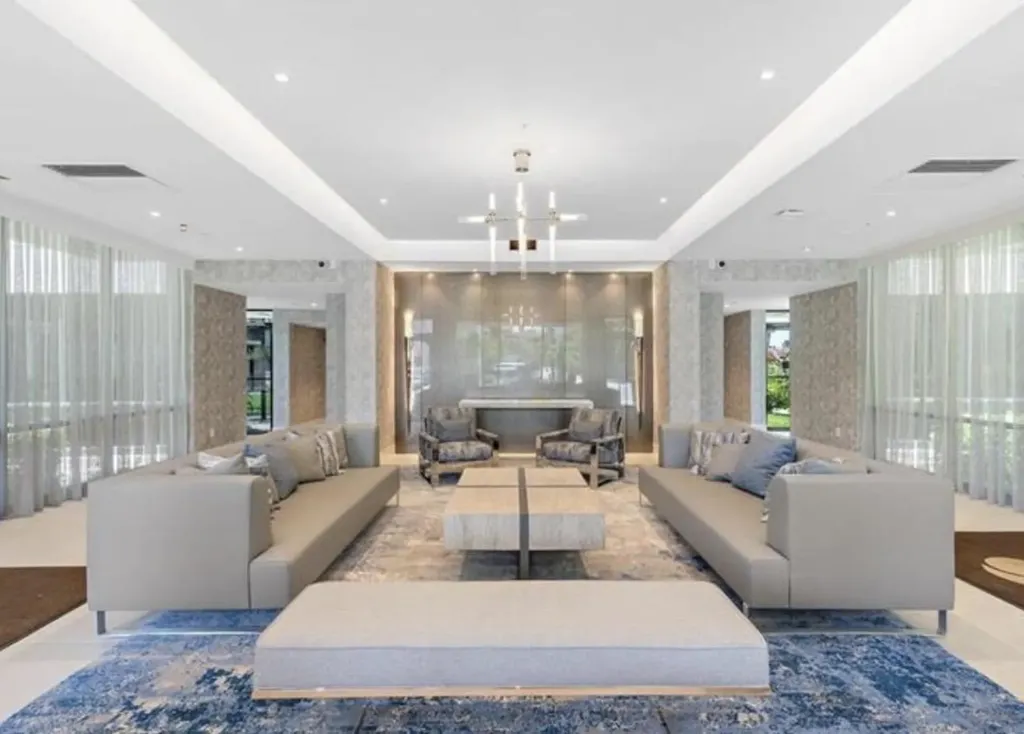 859 Jeffery Street Boca Raton FL 33487
